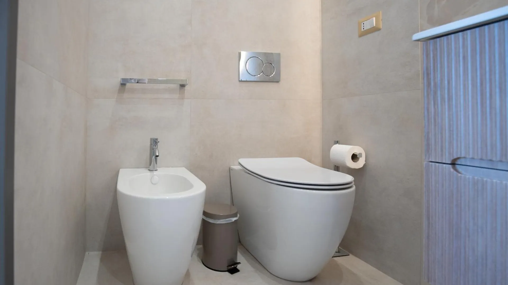 Nery Home Luxury 贾迪尼-纳克索斯 招待所
